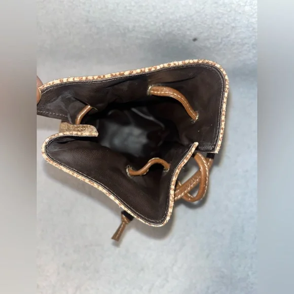 Borbonese Vintage Bettina Pouch - Picture 11 of 15